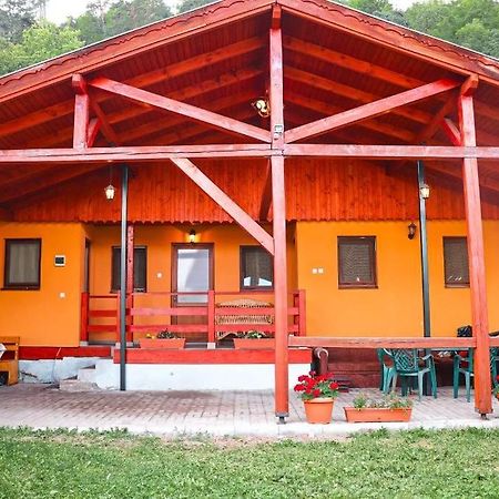 Hotel Casa 51 Praid Exterior foto